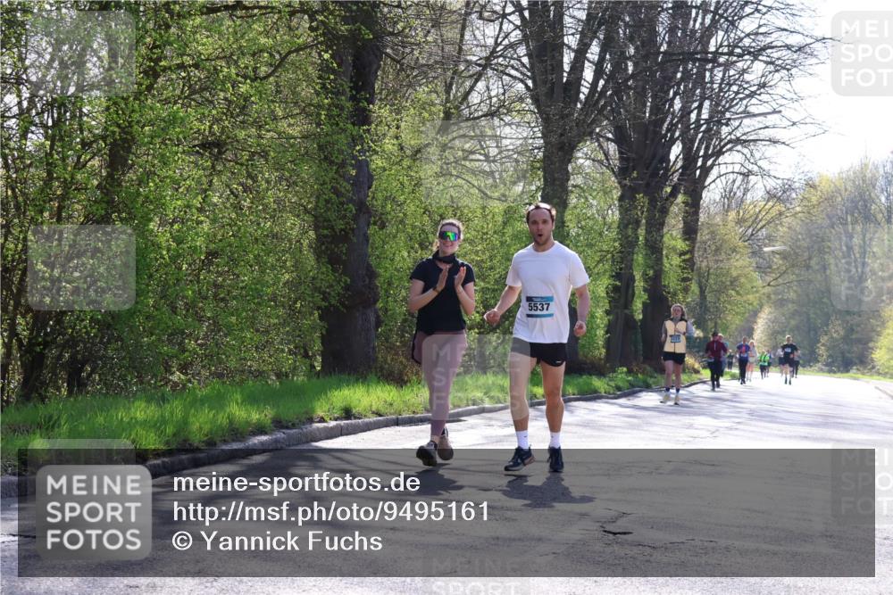 12.04.2026 - 45. Internationalen Wilhelmsburger Insellauf Yannick Fuchs http://msf.ph/oto/9495161 12.04.2026 10:50:24 Laufen 5537 meine-sportfotos.de