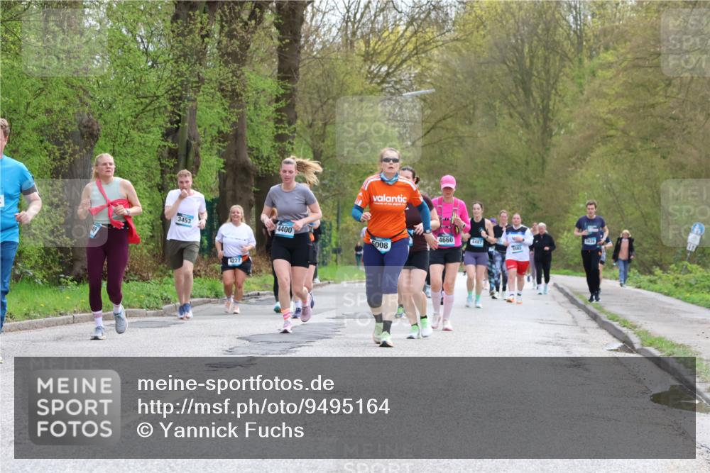 12.04.2026 - 45. Internationalen Wilhelmsburger Insellauf Yannick Fuchs http://msf.ph/oto/9495164 12.04.2026 13:05:25 Laufen 3453, 4227, 4400, 5439, 4660, 4487, 5008, 2 meine-sportfotos.de