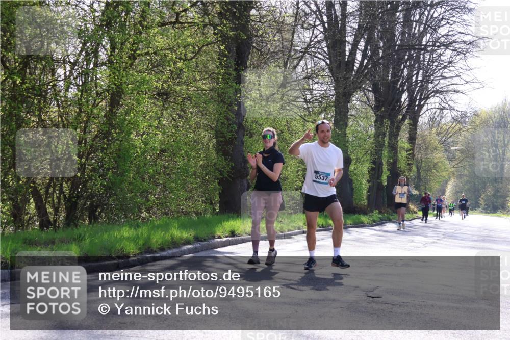 12.04.2026 - 45. Internationalen Wilhelmsburger Insellauf Yannick Fuchs http://msf.ph/oto/9495165 12.04.2026 10:50:24 Laufen 5537 meine-sportfotos.de