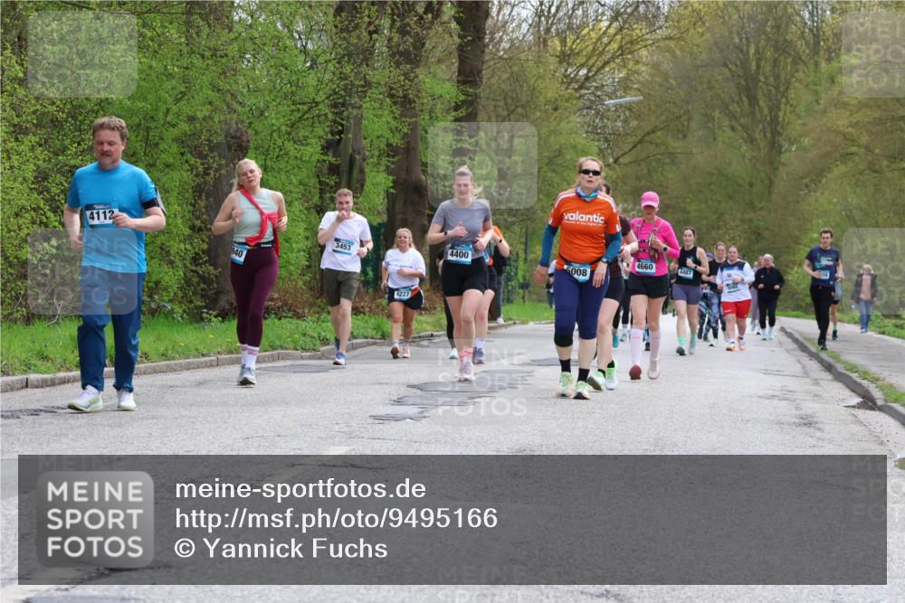 12.04.2026 - 45. Internationalen Wilhelmsburger Insellauf Yannick Fuchs http://msf.ph/oto/9495166 12.04.2026 13:05:25 Laufen 4112, 940, 3453, 4227, 4400, 5008, 4660, 4487 meine-sportfotos.de