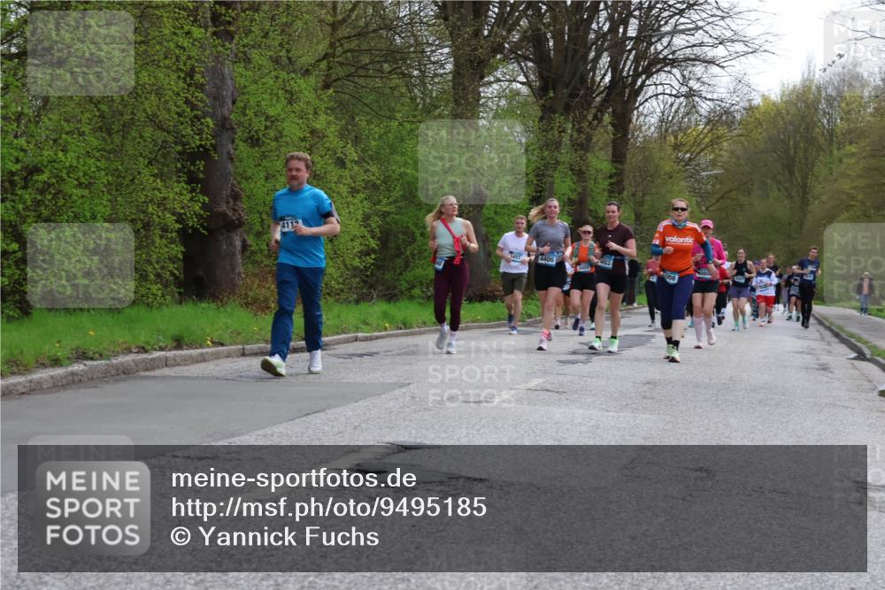 12.04.2026 - 45. Internationalen Wilhelmsburger Insellauf Yannick Fuchs http://msf.ph/oto/9495185 12.04.2026 13:05:27 Laufen  meine-sportfotos.de