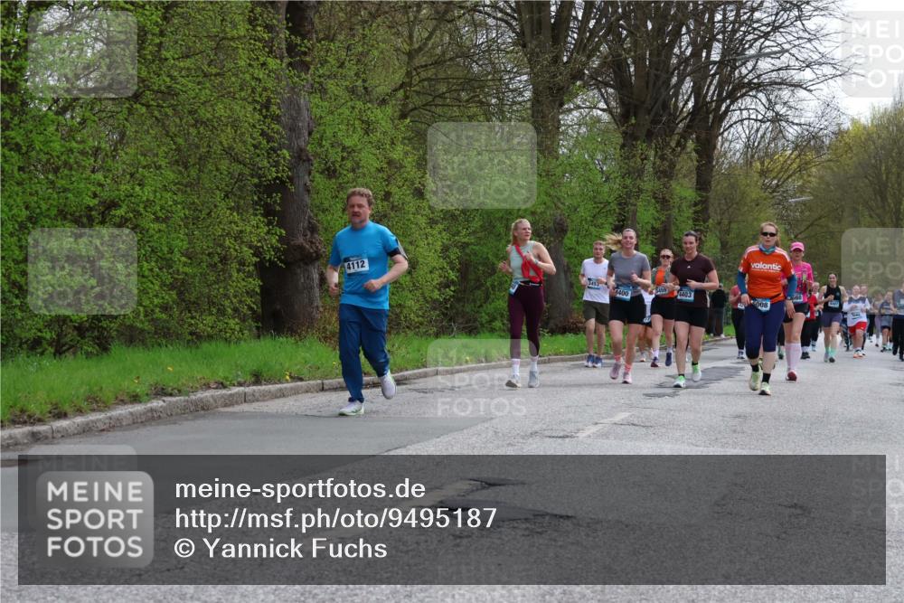 12.04.2026 - 45. Internationalen Wilhelmsburger Insellauf Yannick Fuchs http://msf.ph/oto/9495187 12.04.2026 13:05:27 Laufen 4112, 3453, 4400, 455, 4403, 4487, 008 meine-sportfotos.de