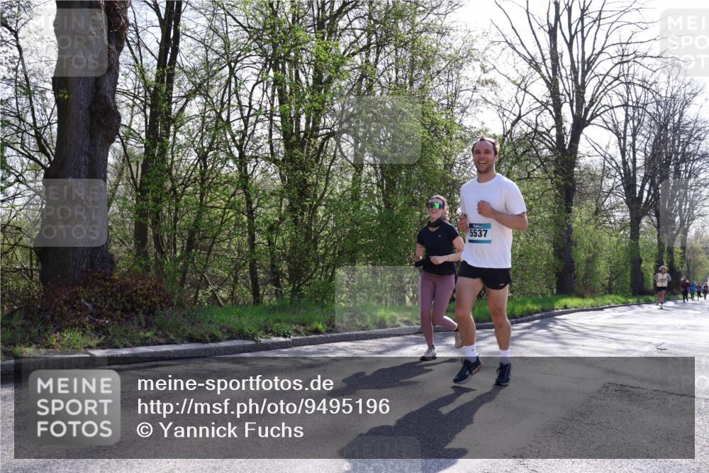 12.04.2026 - 45. Internationalen Wilhelmsburger Insellauf Yannick Fuchs http://msf.ph/oto/9495196 12.04.2026 10:50:26 Laufen 5537 meine-sportfotos.de