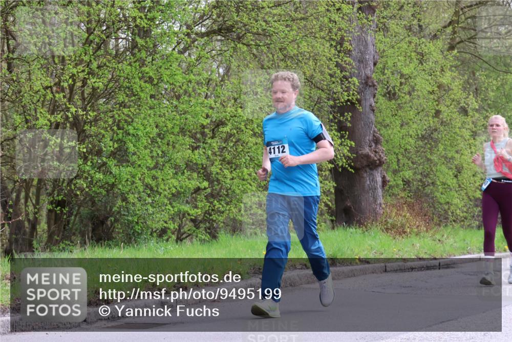 12.04.2026 - 45. Internationalen Wilhelmsburger Insellauf Yannick Fuchs http://msf.ph/oto/9495199 12.04.2026 13:05:28 Laufen 4112 meine-sportfotos.de