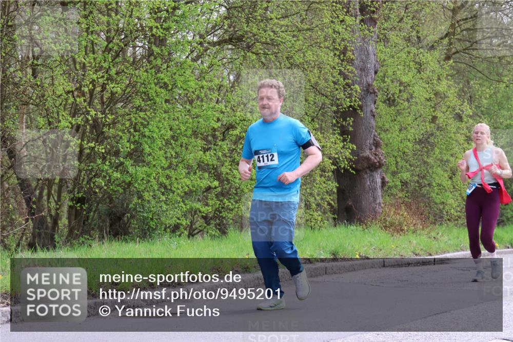 12.04.2026 - 45. Internationalen Wilhelmsburger Insellauf Yannick Fuchs http://msf.ph/oto/9495201 12.04.2026 13:05:29 Laufen 4112 meine-sportfotos.de