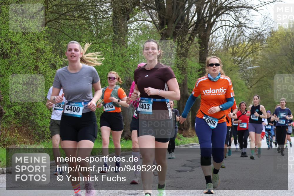 12.04.2026 - 45. Internationalen Wilhelmsburger Insellauf Yannick Fuchs http://msf.ph/oto/9495220 12.04.2026 13:05:31 Laufen 3453, 4400, 3455, 4403, 5008, 4031, 4487, 5839 meine-sportfotos.de