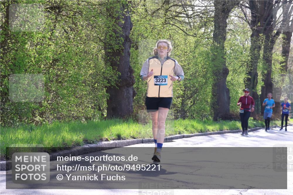 12.04.2026 - 45. Internationalen Wilhelmsburger Insellauf Yannick Fuchs http://msf.ph/oto/9495221 12.04.2026 10:50:31 Laufen 3223, 2919, 2962 meine-sportfotos.de