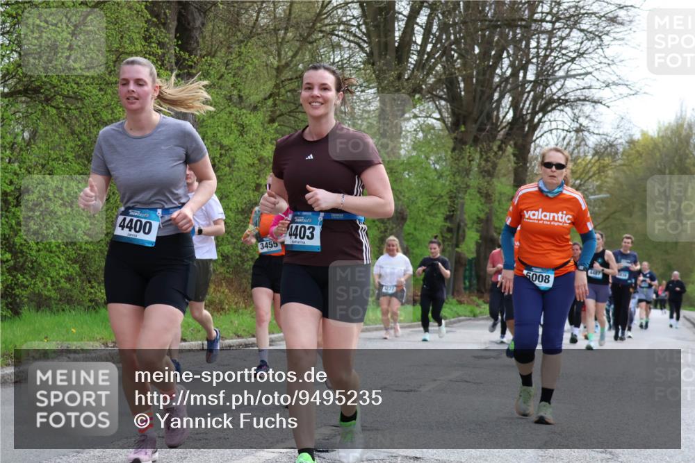 12.04.2026 - 45. Internationalen Wilhelmsburger Insellauf Yannick Fuchs http://msf.ph/oto/9495235 12.04.2026 13:05:32 Laufen 4400, 3455, 4403, 1227, 5008, 4487 meine-sportfotos.de