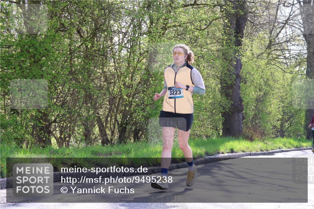 12.04.2026 - 45. Internationalen Wilhelmsburger Insellauf Yannick Fuchs http://msf.ph/oto/9495238 12.04.2026 10:50:33 Laufen 3223 meine-sportfotos.de