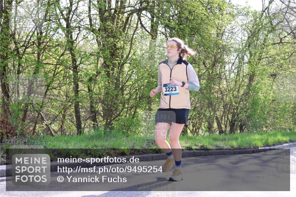 12.04.2026 - 45. Internationalen Wilhelmsburger Insellauf Yannick Fuchs http://msf.ph/oto/9495254 12.04.2026 10:50:34 Laufen 3223 meine-sportfotos.de
