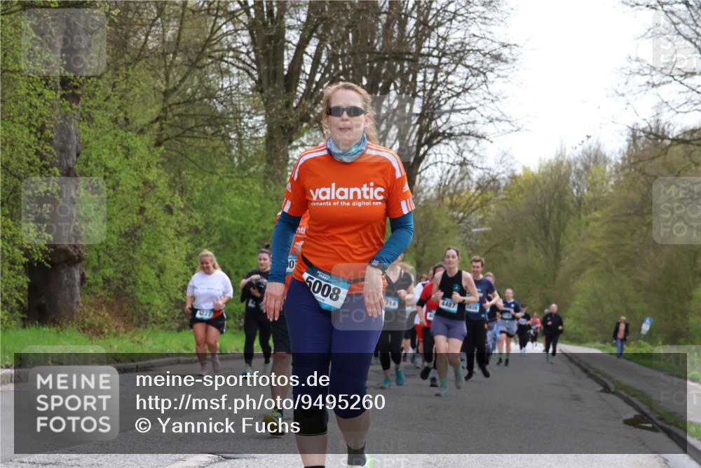 12.04.2026 - 45. Internationalen Wilhelmsburger Insellauf Yannick Fuchs http://msf.ph/oto/9495260 12.04.2026 13:05:35 Laufen 1227, 0, 5008, 4487, 435, 714 meine-sportfotos.de