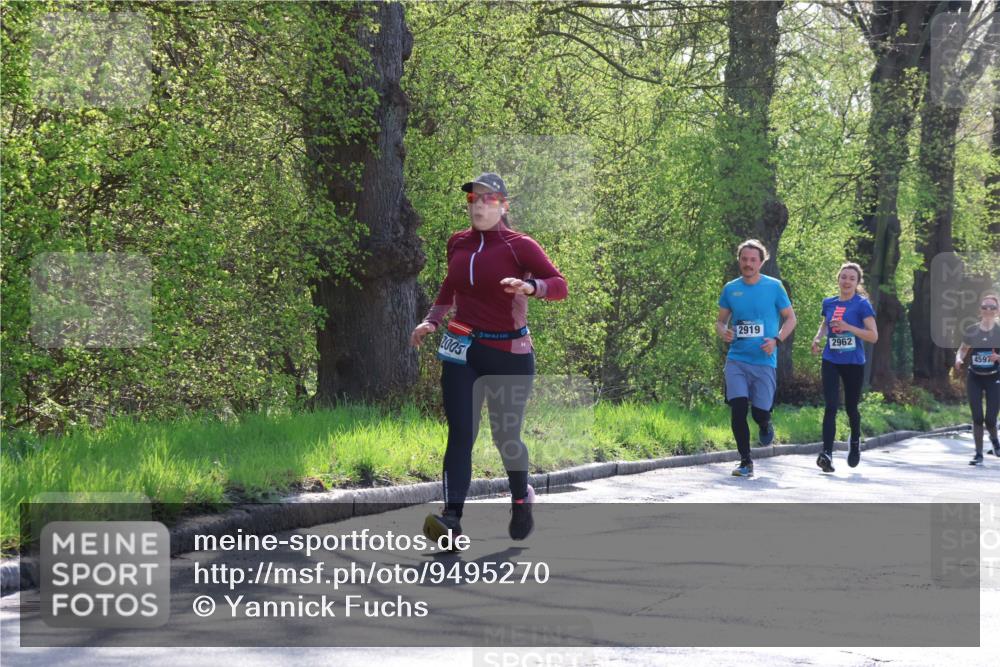 12.04.2026 - 45. Internationalen Wilhelmsburger Insellauf Yannick Fuchs http://msf.ph/oto/9495270 12.04.2026 10:50:37 Laufen 2005, 2919, 2962, 4597 meine-sportfotos.de