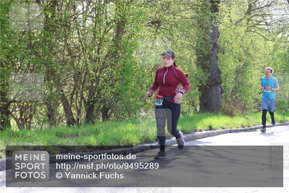 12.04.2026 - 45. Internationalen Wilhelmsburger Insellauf Yannick Fuchs http://msf.ph/oto/9495289 12.04.2026 10:50:39 Laufen 005, 2919 meine-sportfotos.de