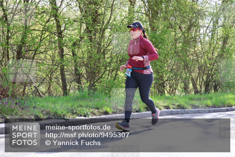 12.04.2026 - 45. Internationalen Wilhelmsburger Insellauf Yannick Fuchs http://msf.ph/oto/9495307 12.04.2026 10:50:40 Laufen  meine-sportfotos.de