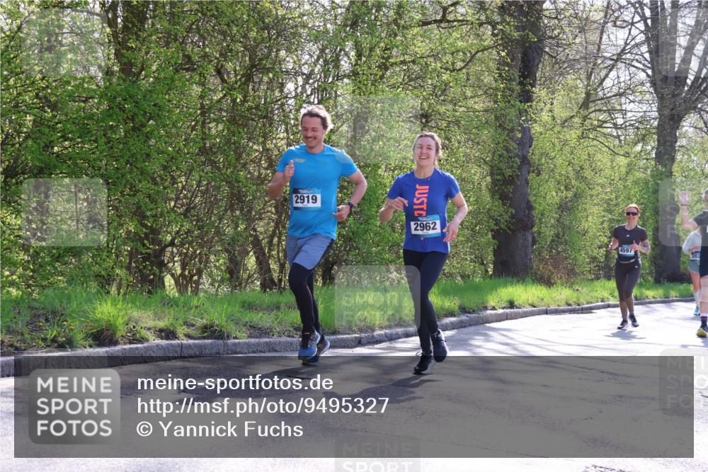 12.04.2026 - 45. Internationalen Wilhelmsburger Insellauf Yannick Fuchs http://msf.ph/oto/9495327 12.04.2026 10:50:43 Laufen 2919, 2962, 4597 meine-sportfotos.de