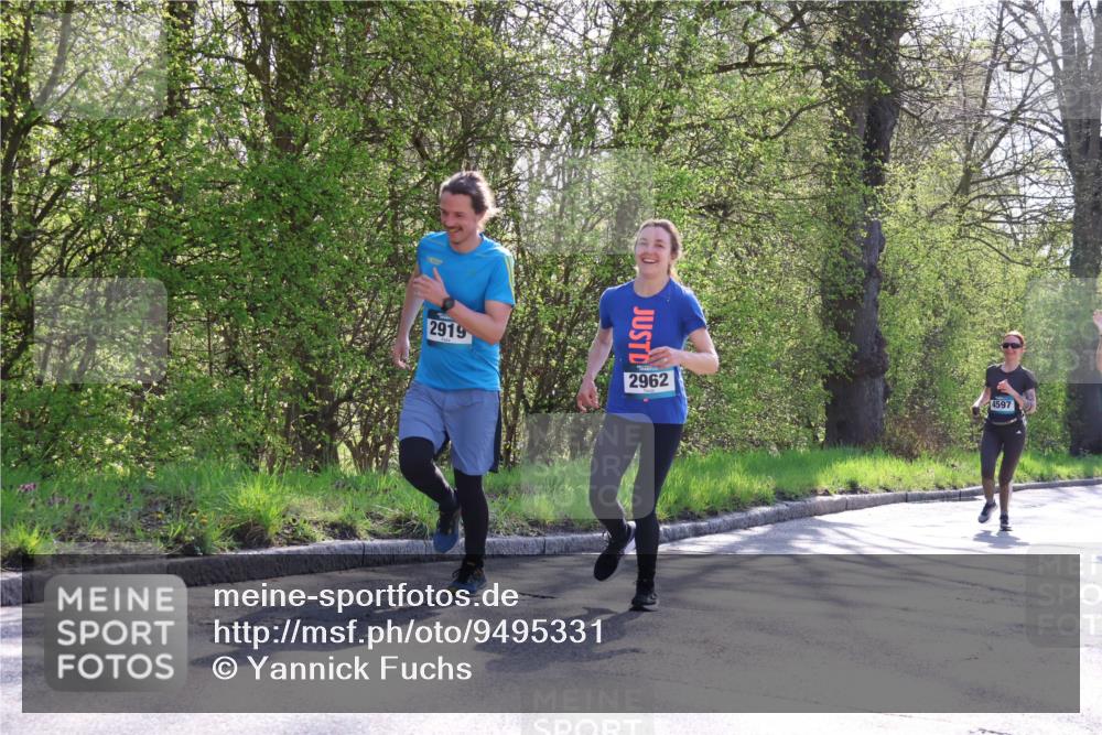 12.04.2026 - 45. Internationalen Wilhelmsburger Insellauf Yannick Fuchs http://msf.ph/oto/9495331 12.04.2026 10:50:43 Laufen 2919, 2962, 4597 meine-sportfotos.de