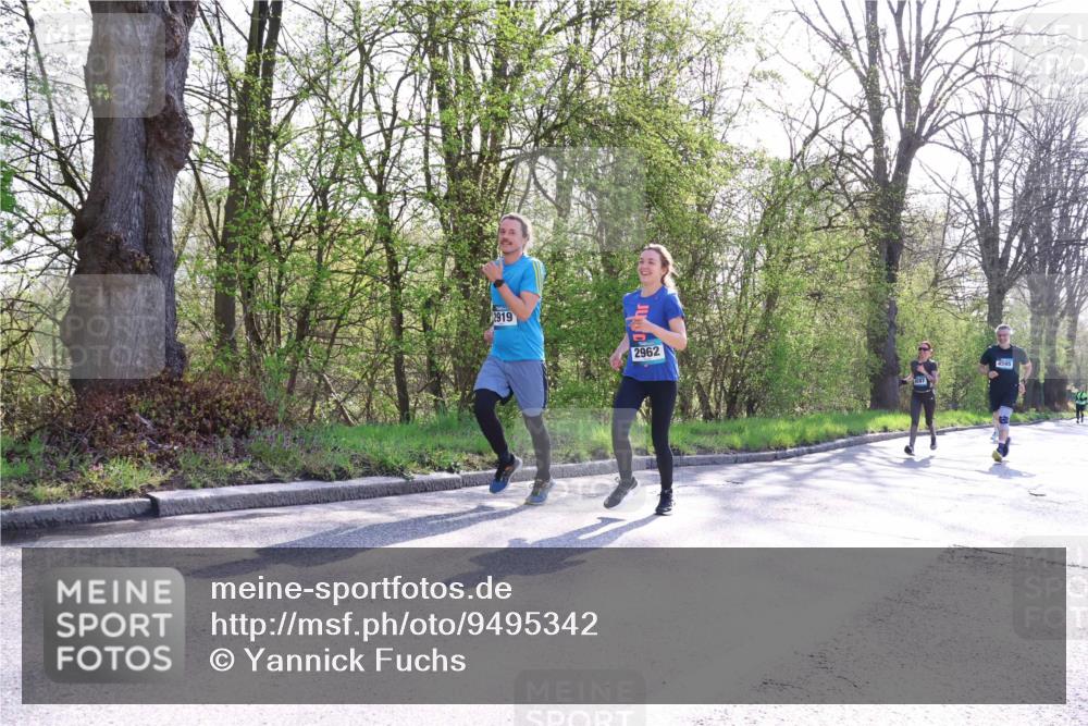12.04.2026 - 45. Internationalen Wilhelmsburger Insellauf Yannick Fuchs http://msf.ph/oto/9495342 12.04.2026 10:50:44 Laufen 2919, 2962 meine-sportfotos.de