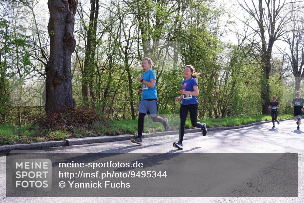12.04.2026 - 45. Internationalen Wilhelmsburger Insellauf Yannick Fuchs http://msf.ph/oto/9495344 12.04.2026 10:50:44 Laufen 919, 2962, 4595 meine-sportfotos.de