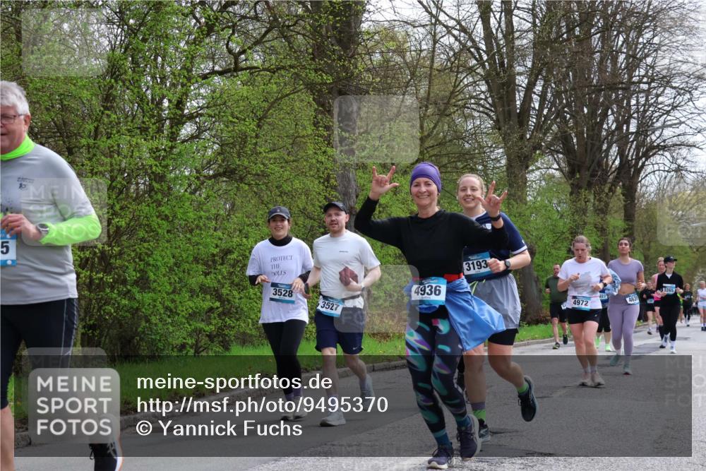 12.04.2026 - 45. Internationalen Wilhelmsburger Insellauf Yannick Fuchs http://msf.ph/oto/9495370 12.04.2026 13:05:46 Laufen 5, 10, 3193, 3528, 4936, 3527, 3265, 4972, 4639 meine-sportfotos.de