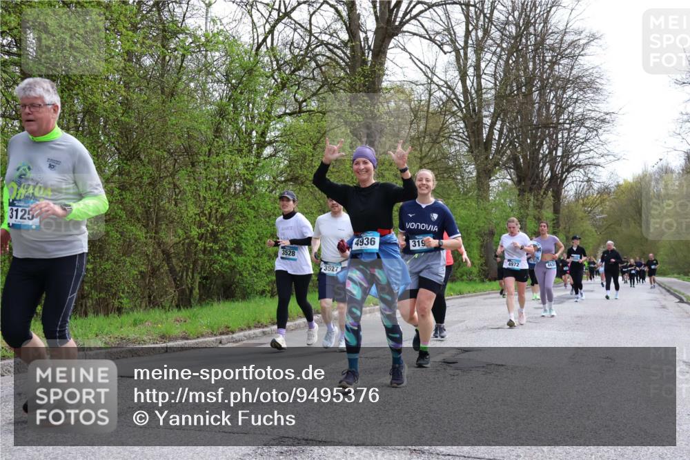 12.04.2026 - 45. Internationalen Wilhelmsburger Insellauf Yannick Fuchs http://msf.ph/oto/9495376 12.04.2026 13:05:47 Laufen 3125, 3528, 3527, 4936, 319, 4972 meine-sportfotos.de