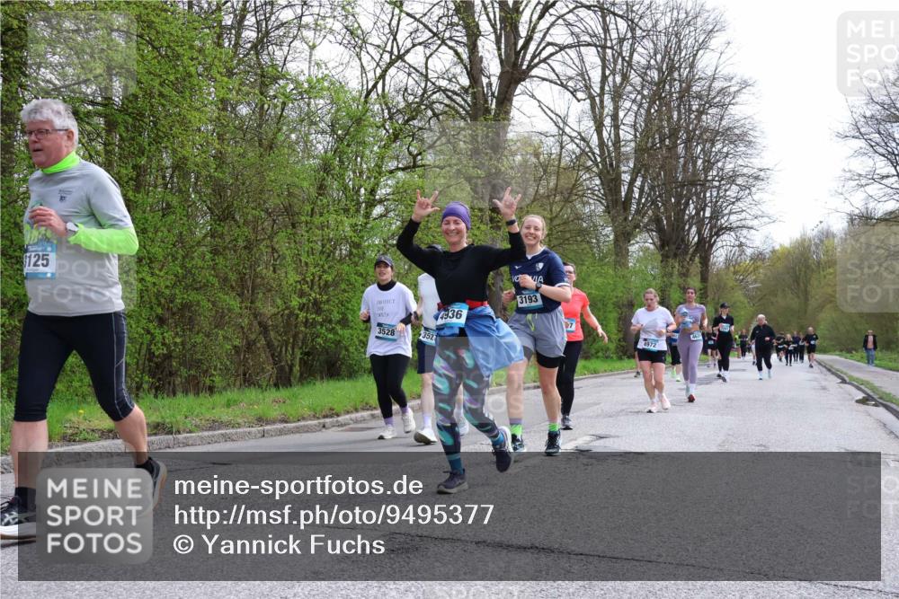 12.04.2026 - 45. Internationalen Wilhelmsburger Insellauf Yannick Fuchs http://msf.ph/oto/9495377 12.04.2026 13:05:47 Laufen 125, 4936, 3528, 3527, 3193, 7, 4972 meine-sportfotos.de