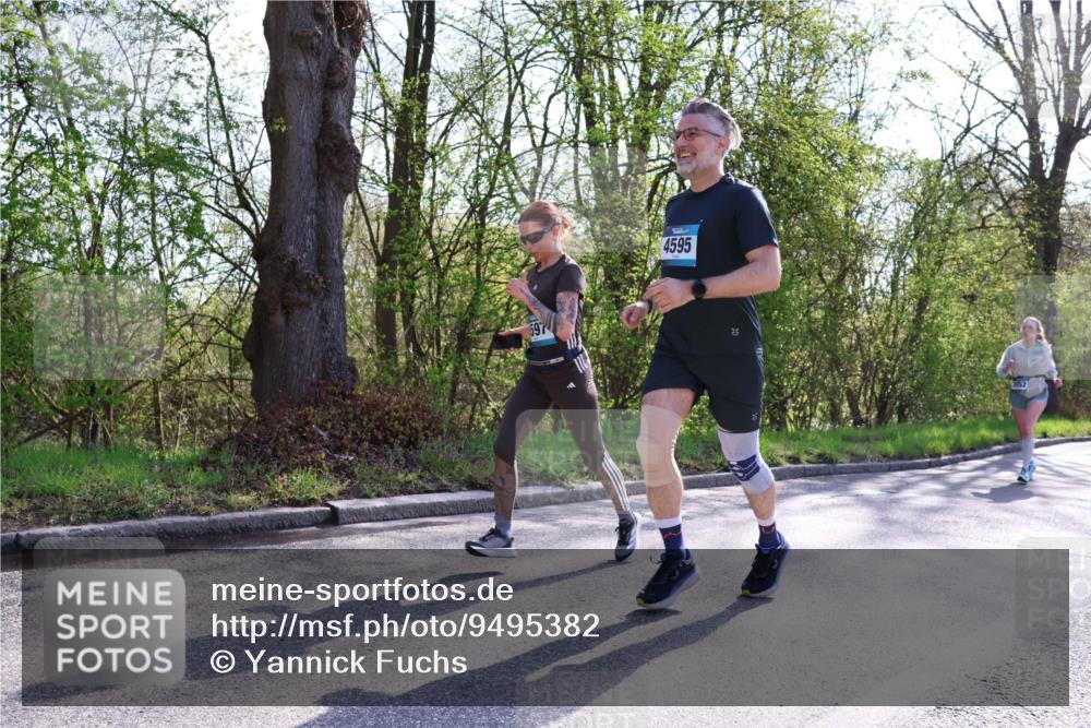 12.04.2026 - 45. Internationalen Wilhelmsburger Insellauf Yannick Fuchs http://msf.ph/oto/9495382 12.04.2026 10:50:47 Laufen 4595 meine-sportfotos.de