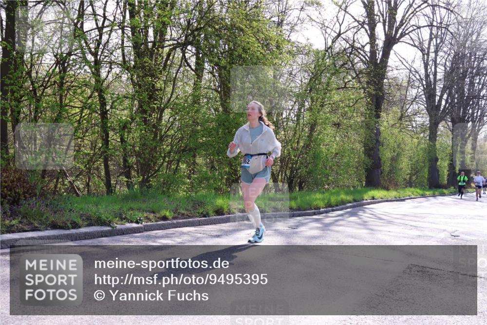 12.04.2026 - 45. Internationalen Wilhelmsburger Insellauf Yannick Fuchs http://msf.ph/oto/9495395 12.04.2026 10:50:48 Laufen 052 meine-sportfotos.de