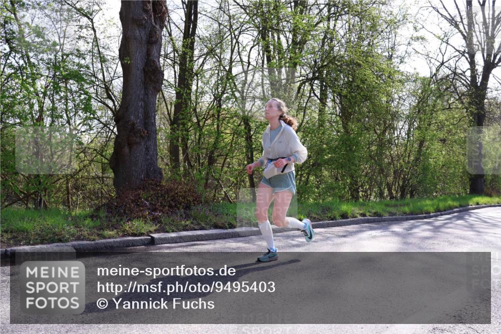 12.04.2026 - 45. Internationalen Wilhelmsburger Insellauf Yannick Fuchs http://msf.ph/oto/9495403 12.04.2026 10:50:49 Laufen  meine-sportfotos.de