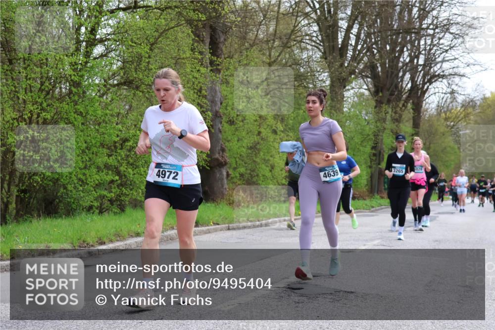 12.04.2026 - 45. Internationalen Wilhelmsburger Insellauf Yannick Fuchs http://msf.ph/oto/9495404 12.04.2026 13:05:49 Laufen 4972, 4639, 3265, 828 meine-sportfotos.de