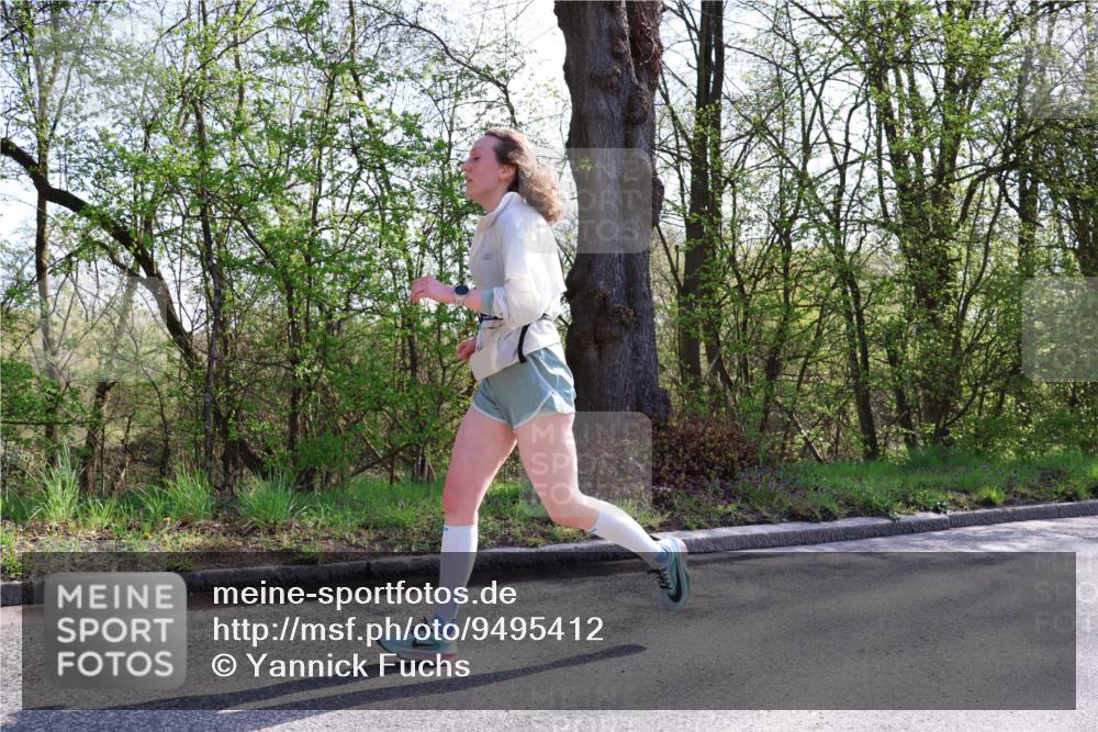 12.04.2026 - 45. Internationalen Wilhelmsburger Insellauf Yannick Fuchs http://msf.ph/oto/9495412 12.04.2026 10:50:50 Laufen  meine-sportfotos.de