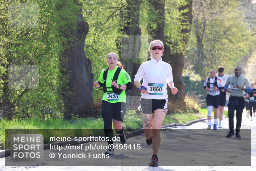 12.04.2026 - 45. Internationalen Wilhelmsburger Insellauf Yannick Fuchs http://msf.ph/oto/9495415 12.04.2026 10:50:51 Laufen 3420, 3660, 2204, 306 meine-sportfotos.de