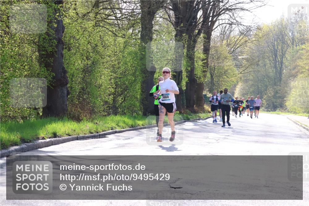 12.04.2026 - 45. Internationalen Wilhelmsburger Insellauf Yannick Fuchs http://msf.ph/oto/9495429 12.04.2026 10:50:52 Laufen 3660, 3064 meine-sportfotos.de