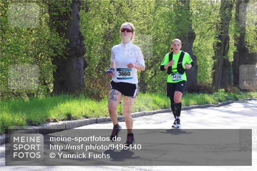 12.04.2026 - 45. Internationalen Wilhelmsburger Insellauf Yannick Fuchs http://msf.ph/oto/9495440 12.04.2026 10:50:53 Laufen 3660, 3420 meine-sportfotos.de