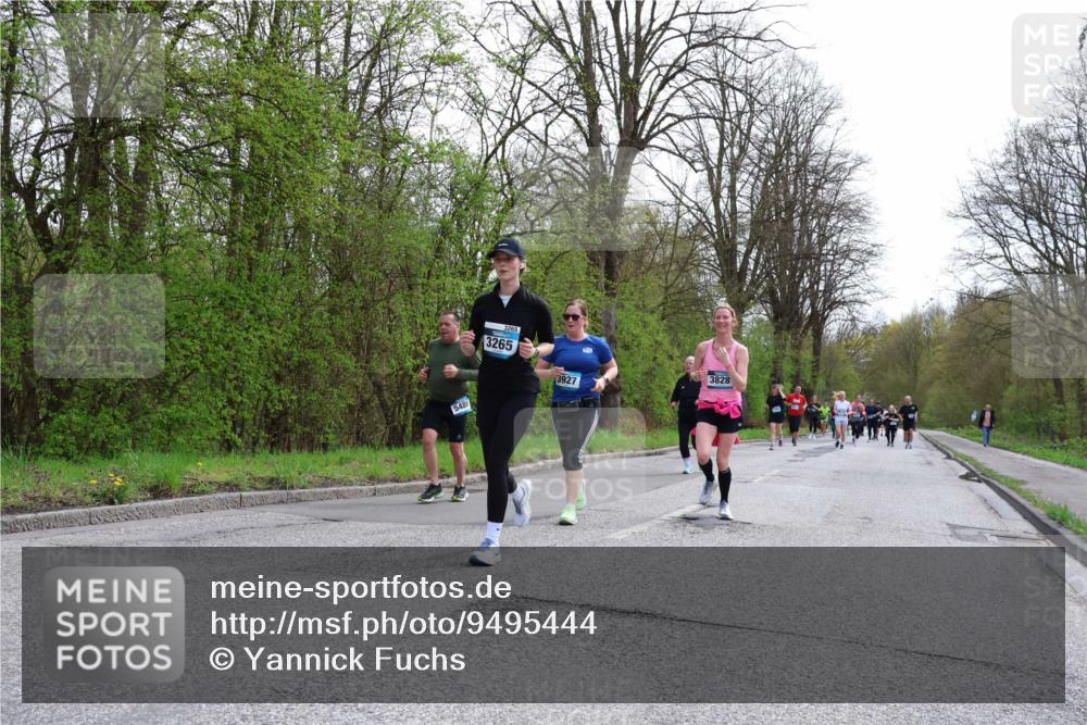 12.04.2026 - 45. Internationalen Wilhelmsburger Insellauf Yannick Fuchs http://msf.ph/oto/9495444 12.04.2026 13:05:53 Laufen 5488, 3265, 3828, 3927 meine-sportfotos.de