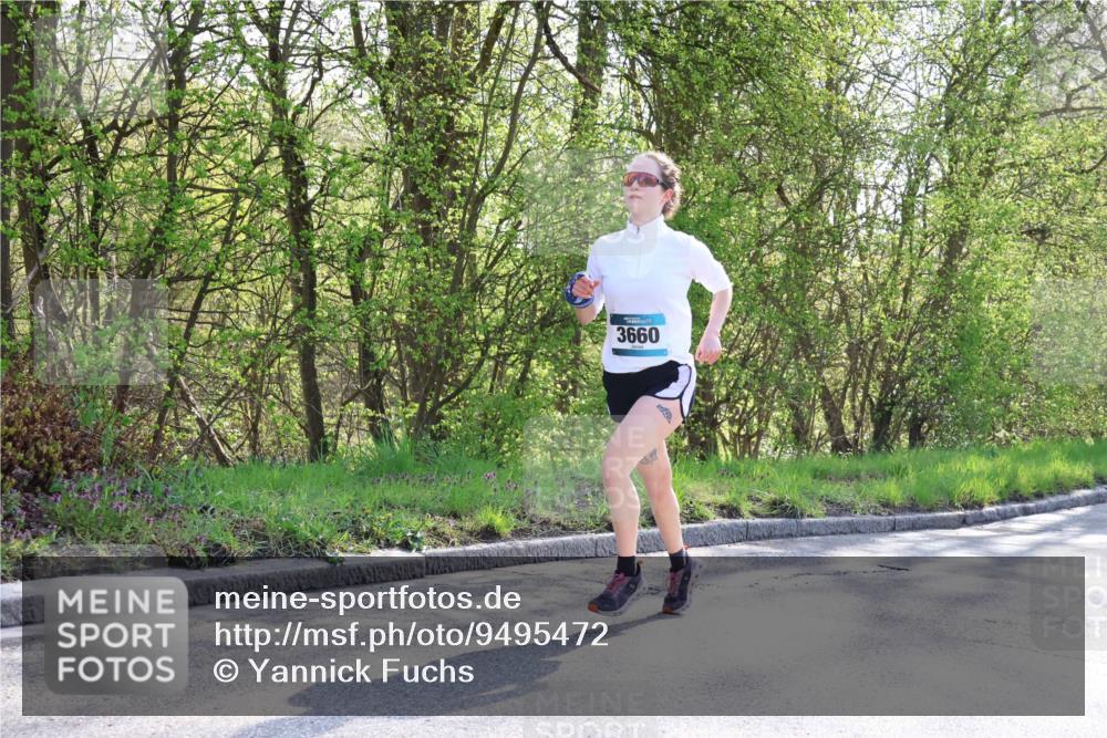 12.04.2026 - 45. Internationalen Wilhelmsburger Insellauf Yannick Fuchs http://msf.ph/oto/9495472 12.04.2026 10:50:56 Laufen 3660 meine-sportfotos.de