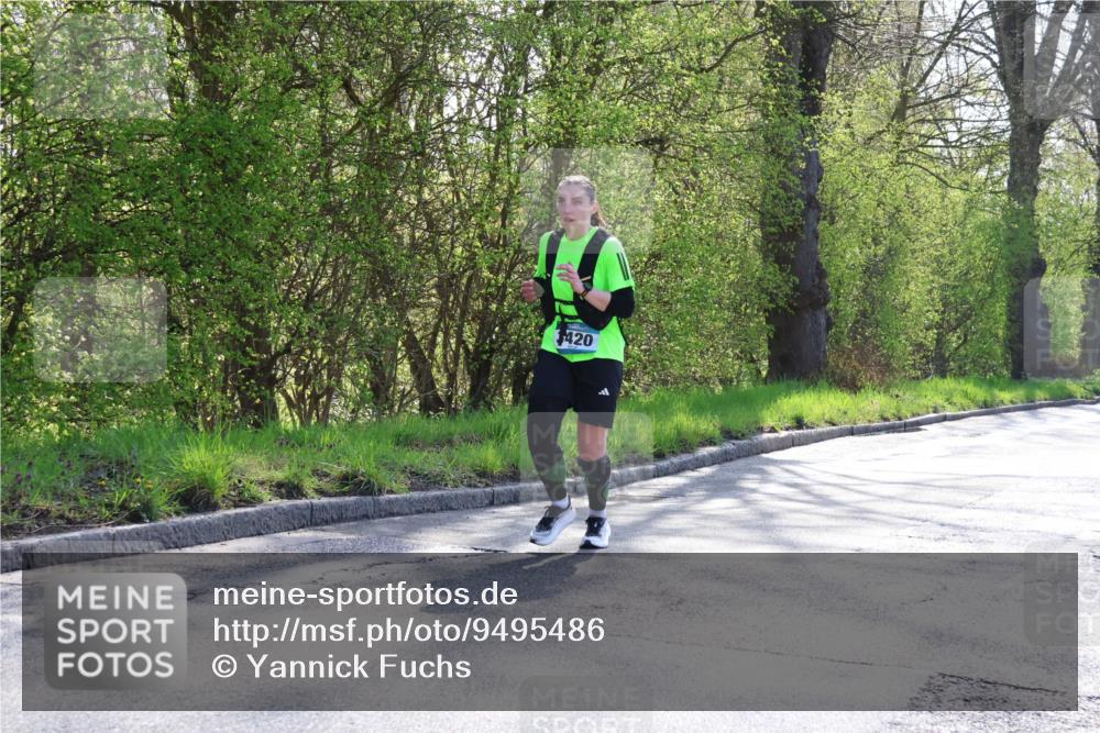 12.04.2026 - 45. Internationalen Wilhelmsburger Insellauf Yannick Fuchs http://msf.ph/oto/9495486 12.04.2026 10:50:57 Laufen 420 meine-sportfotos.de