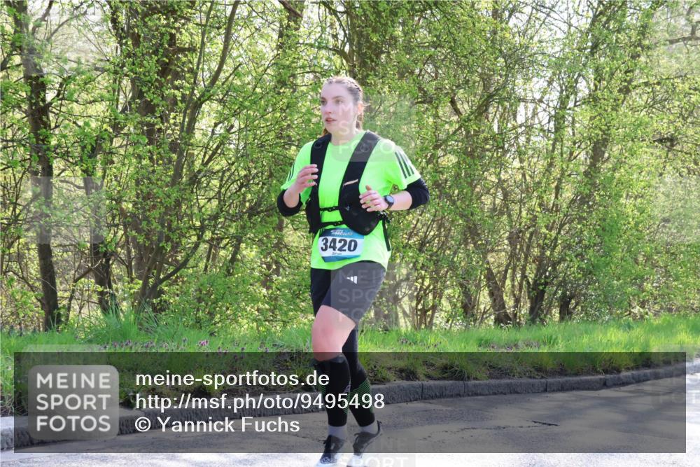 12.04.2026 - 45. Internationalen Wilhelmsburger Insellauf Yannick Fuchs http://msf.ph/oto/9495498 12.04.2026 10:50:58 Laufen 3420 meine-sportfotos.de