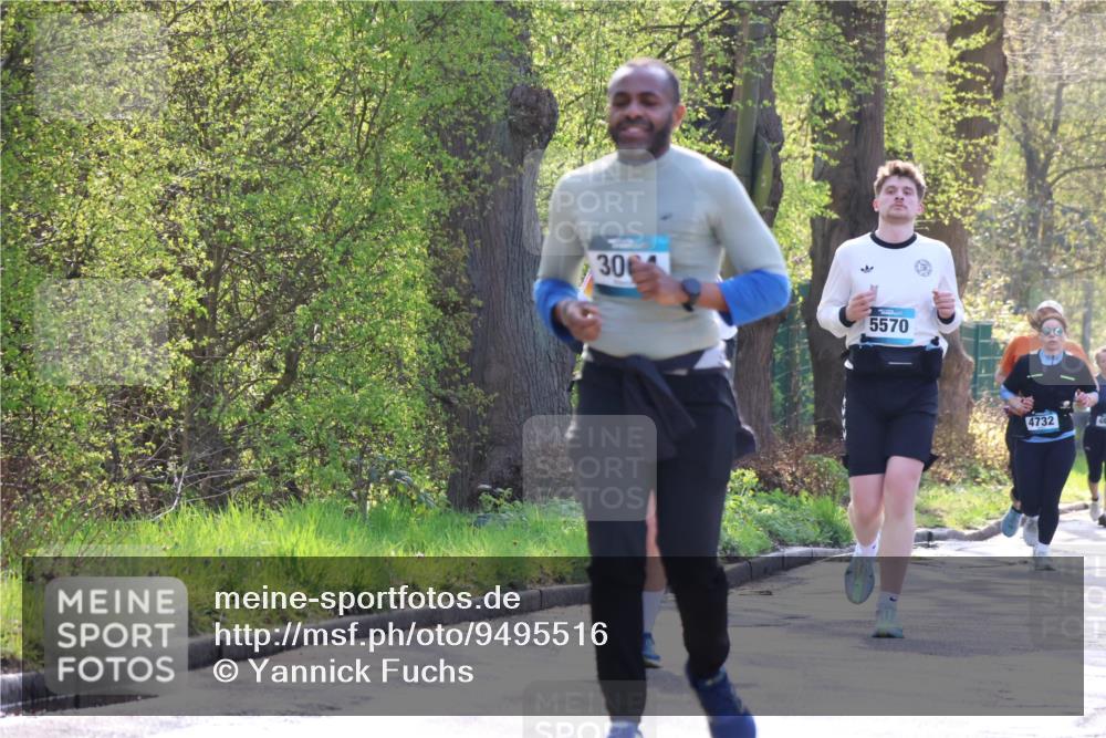 12.04.2026 - 45. Internationalen Wilhelmsburger Insellauf Yannick Fuchs http://msf.ph/oto/9495516 12.04.2026 10:51:00 Laufen 30, 5570, 4732 meine-sportfotos.de