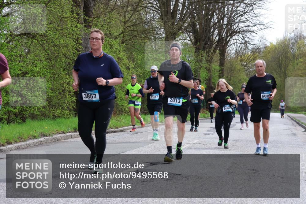 12.04.2026 - 45. Internationalen Wilhelmsburger Insellauf Yannick Fuchs http://msf.ph/oto/9495568 12.04.2026 13:06:06 Laufen 3857, 2027, 523, 2013, 5327, 500 meine-sportfotos.de