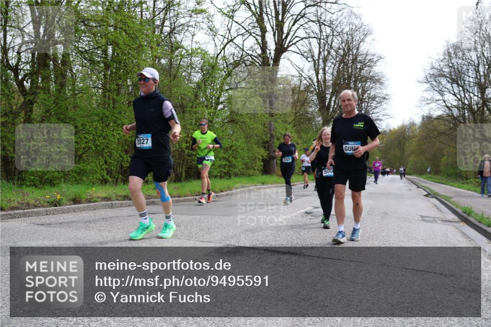 12.04.2026 - 45. Internationalen Wilhelmsburger Insellauf Yannick Fuchs http://msf.ph/oto/9495591 12.04.2026 13:06:10 Laufen 2027, 523, 5327, 500 meine-sportfotos.de