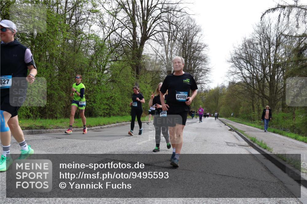 12.04.2026 - 45. Internationalen Wilhelmsburger Insellauf Yannick Fuchs http://msf.ph/oto/9495593 12.04.2026 13:06:11 Laufen 027, 5230, 5327, 500 meine-sportfotos.de