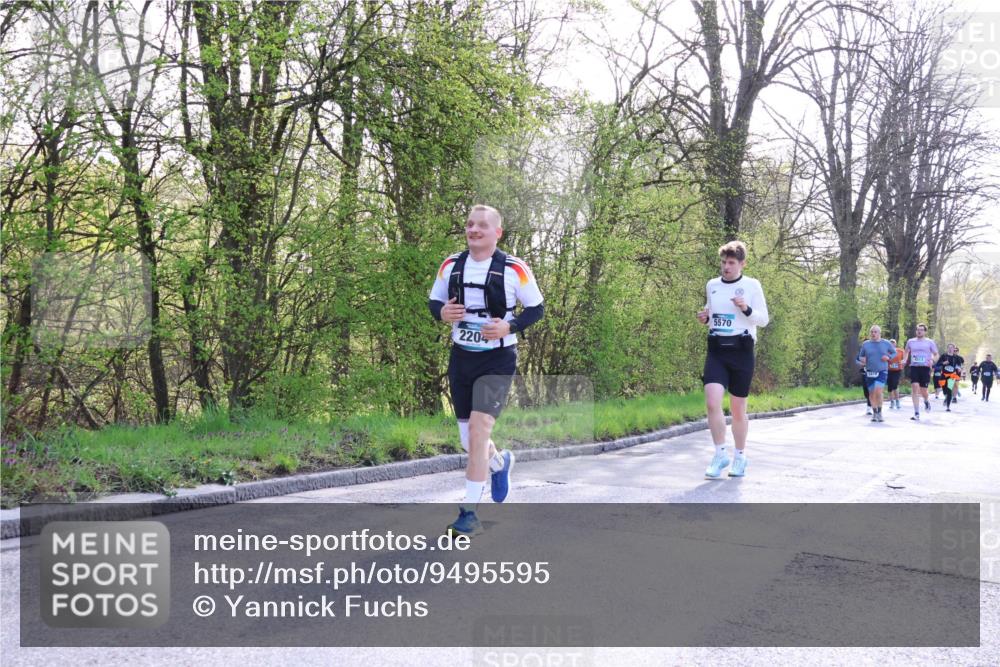 12.04.2026 - 45. Internationalen Wilhelmsburger Insellauf Yannick Fuchs http://msf.ph/oto/9495595 12.04.2026 10:51:08 Laufen 2204, 5570 meine-sportfotos.de