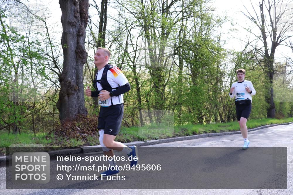 12.04.2026 - 45. Internationalen Wilhelmsburger Insellauf Yannick Fuchs http://msf.ph/oto/9495606 12.04.2026 10:51:09 Laufen 2204, 5570 meine-sportfotos.de