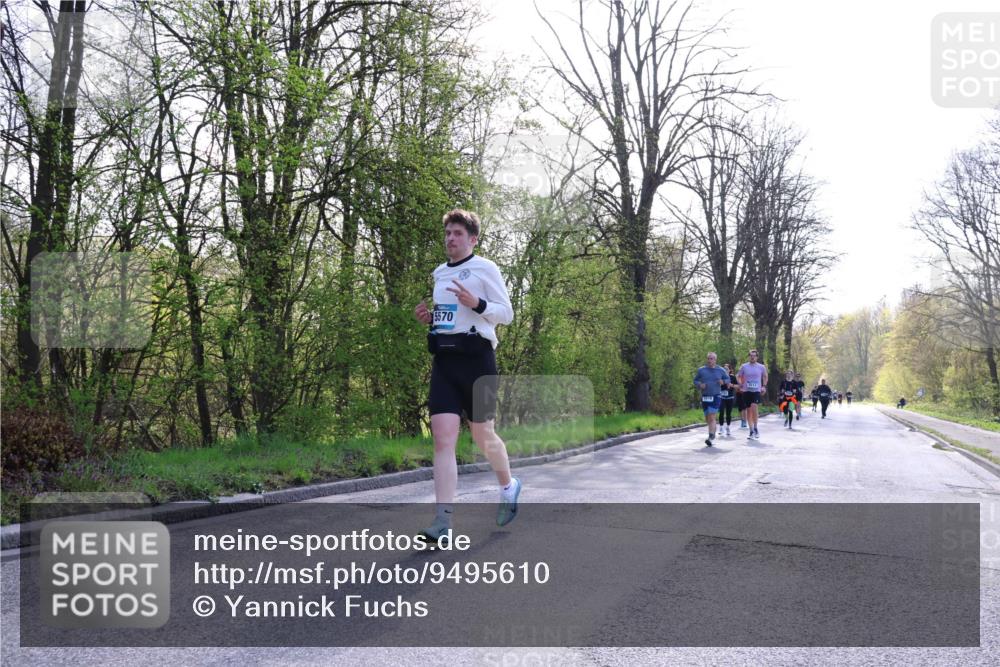 12.04.2026 - 45. Internationalen Wilhelmsburger Insellauf Yannick Fuchs http://msf.ph/oto/9495610 12.04.2026 10:51:09 Laufen 5570 meine-sportfotos.de