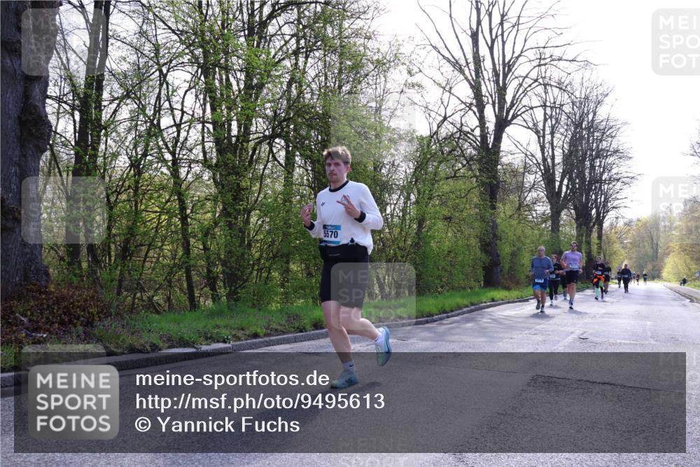 12.04.2026 - 45. Internationalen Wilhelmsburger Insellauf Yannick Fuchs http://msf.ph/oto/9495613 12.04.2026 10:51:09 Laufen 5570 meine-sportfotos.de