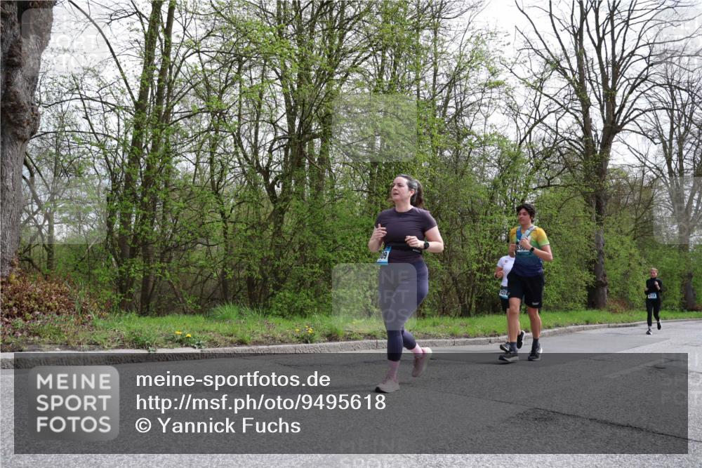 12.04.2026 - 45. Internationalen Wilhelmsburger Insellauf Yannick Fuchs http://msf.ph/oto/9495618 12.04.2026 13:06:14 Laufen 530, 4718 meine-sportfotos.de