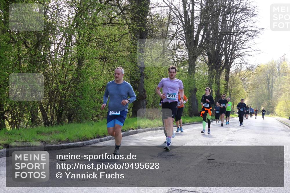 12.04.2026 - 45. Internationalen Wilhelmsburger Insellauf Yannick Fuchs http://msf.ph/oto/9495628 12.04.2026 10:51:12 Laufen 5810, 4513, 5533 meine-sportfotos.de