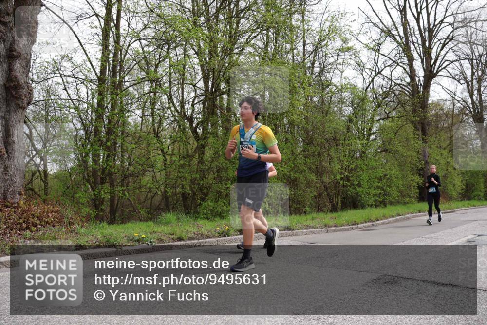 12.04.2026 - 45. Internationalen Wilhelmsburger Insellauf Yannick Fuchs http://msf.ph/oto/9495631 12.04.2026 13:06:16 Laufen 4718 meine-sportfotos.de