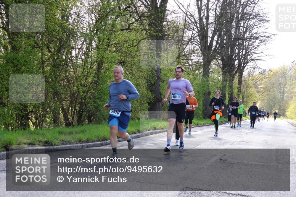 12.04.2026 - 45. Internationalen Wilhelmsburger Insellauf Yannick Fuchs http://msf.ph/oto/9495632 12.04.2026 10:51:12 Laufen 5816, 4513, 5533 meine-sportfotos.de