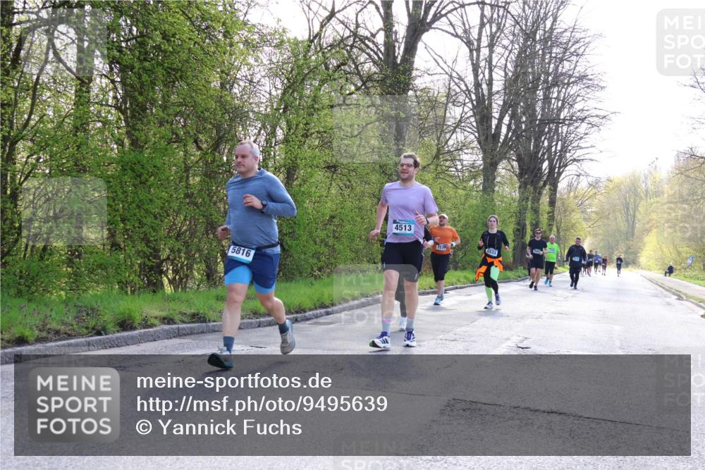12.04.2026 - 45. Internationalen Wilhelmsburger Insellauf Yannick Fuchs http://msf.ph/oto/9495639 12.04.2026 10:51:12 Laufen 5816, 4513, 2530 meine-sportfotos.de